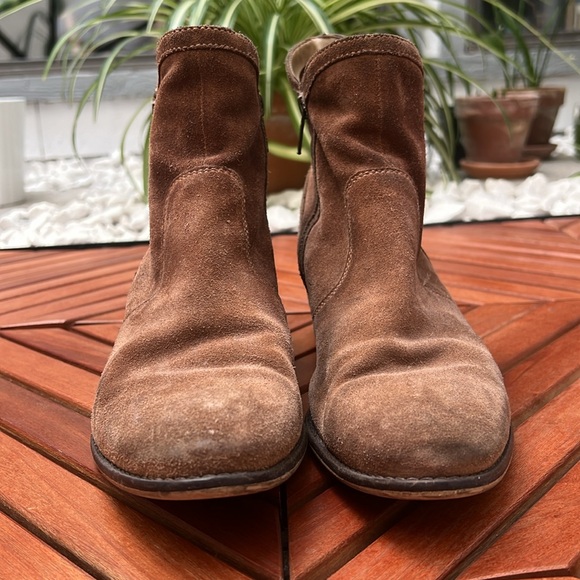 🐕 Seychelles Suede Heeled Ankle Boots with Doible Zippers, size 8 - Picture 3 of 6